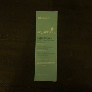 Aquareveal satin bright soft water peel